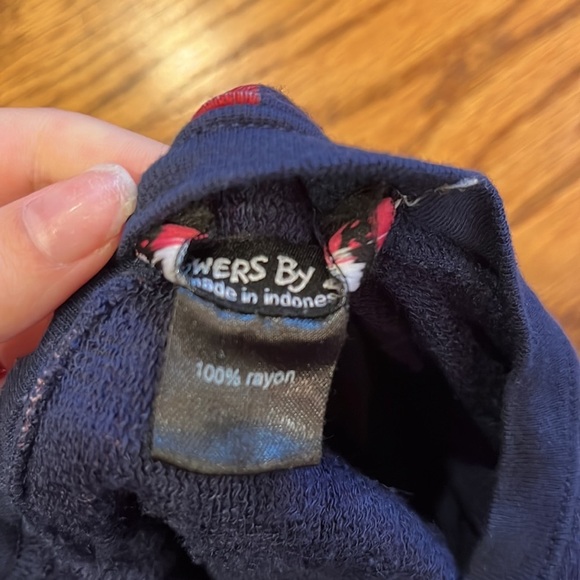 Flowers by Zoe Girl’s Broken Heart Sweatshirt - Picture 6 of 6